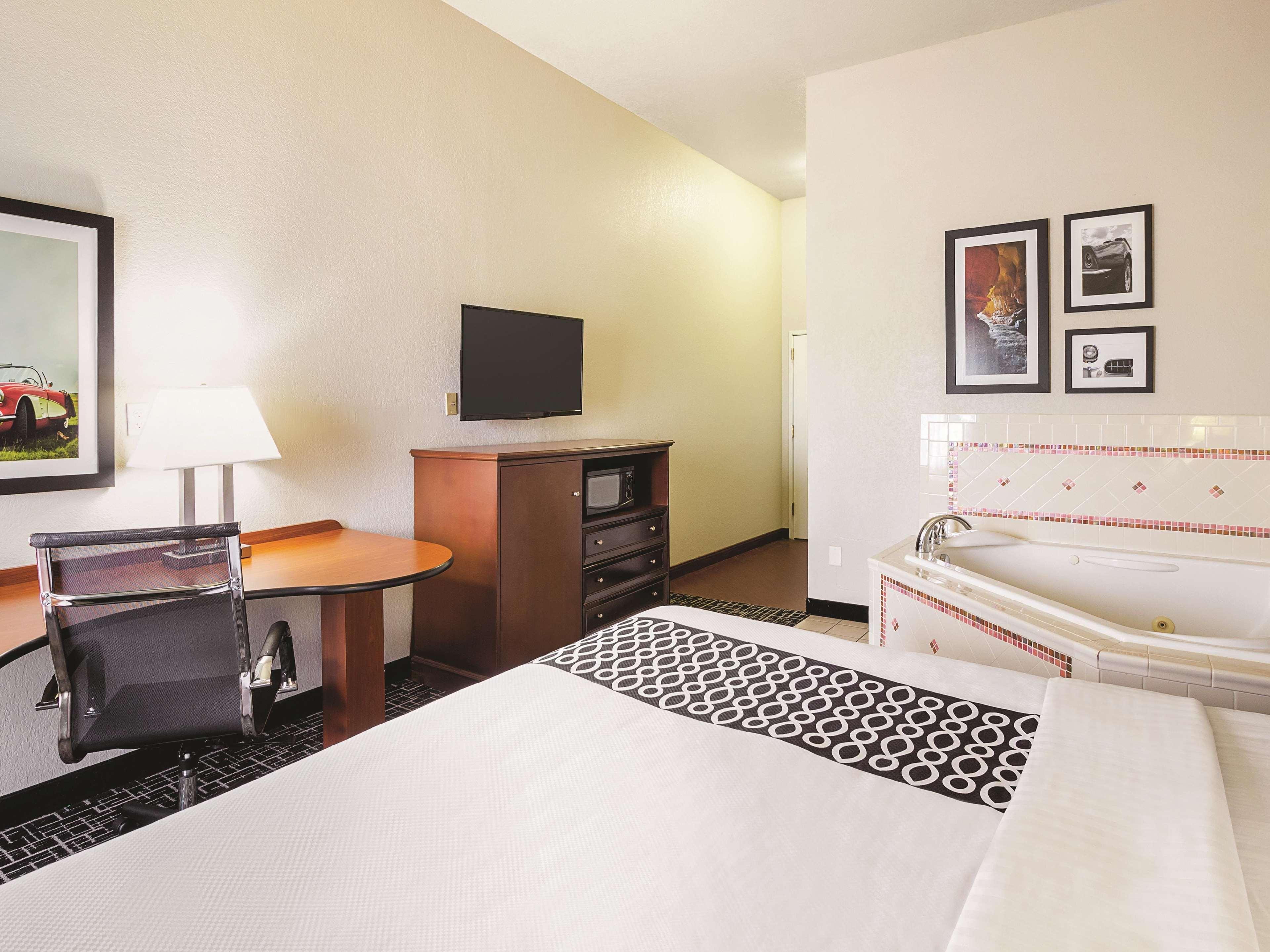 La Quinta By Wyndham Bowling Green Extérieur photo