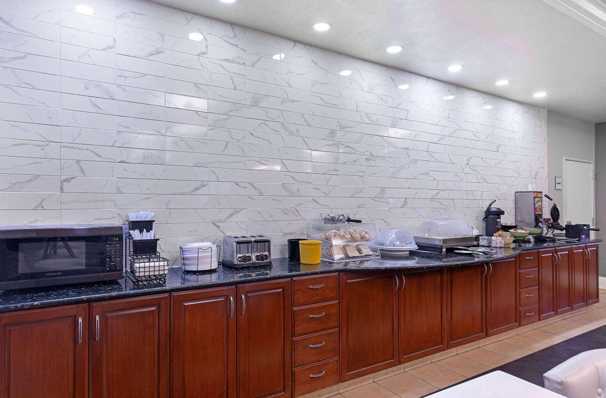 La Quinta By Wyndham Bowling Green Extérieur photo
